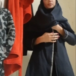 بدن نمایی دختر دانشجو ایرانی همراه با چهره کم کم لباساشو در میاره   قسمت قبل