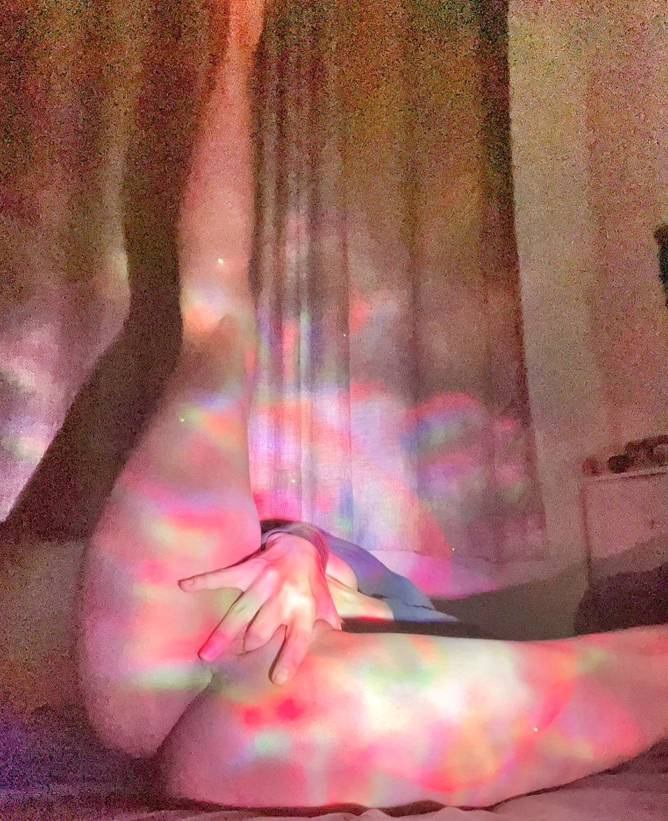 144283180_2_o